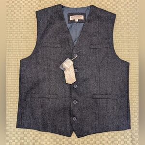 Men's Gray Herringbone Vest